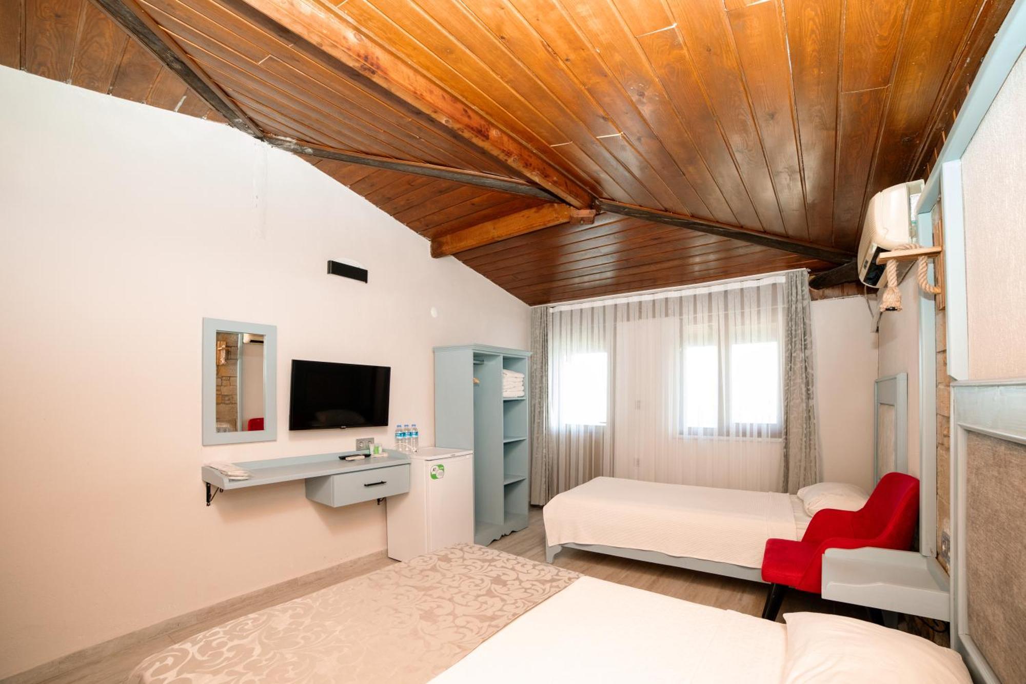 Yakamoz Hotel Goekceada Имврос Экстерьер фото