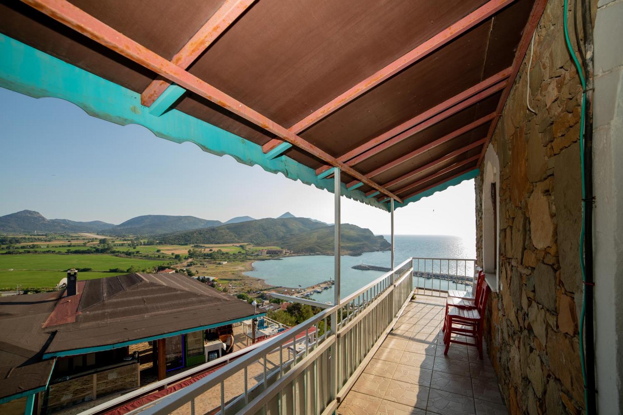 Yakamoz Hotel Goekceada Имврос Экстерьер фото